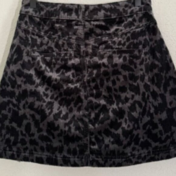 Brand New Pilcro Corduroy Mini Skirt - Picture 9 of 15